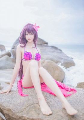 图书馆的女朋友日漫
